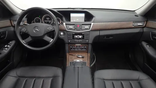 Mercedes-Benz E-Class W212 E300 2013 7