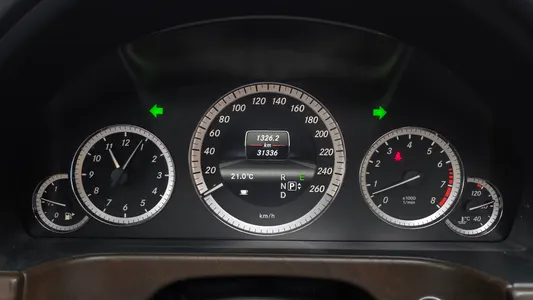 Mercedes-Benz E-Class W212 E300 2013 8