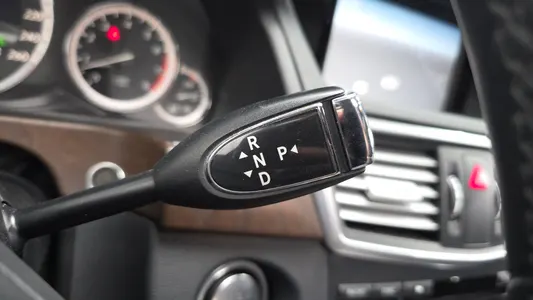 Mercedes-Benz E-Class W212 E300 2013 9
