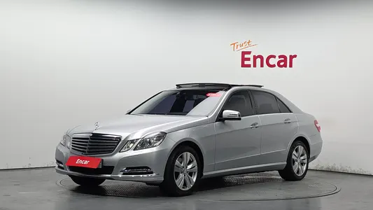 Mercedes-Benz E-Class W212 E300 2013