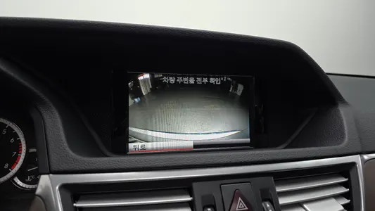 Mercedes-Benz E-Class W212 E300 2013 15