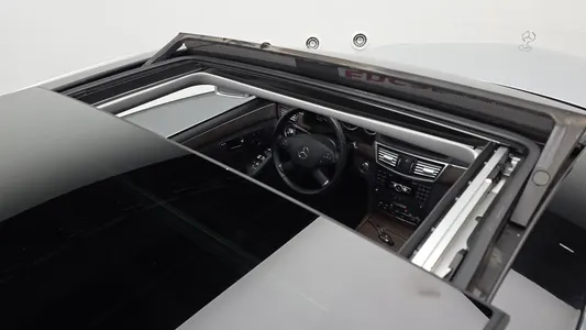 Mercedes-Benz E-Class W212 E300 2013 16