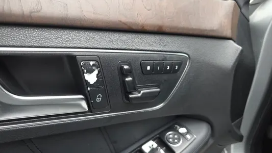 Mercedes-Benz E-Class W212 E300 2013 29