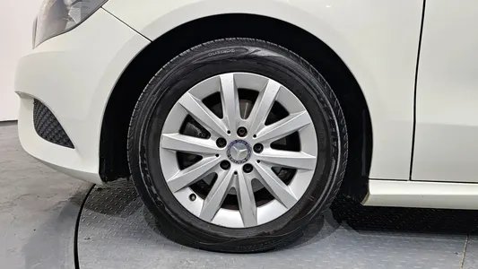 Mercedes-Benz A-Class W176 A200 CDI 2014 5