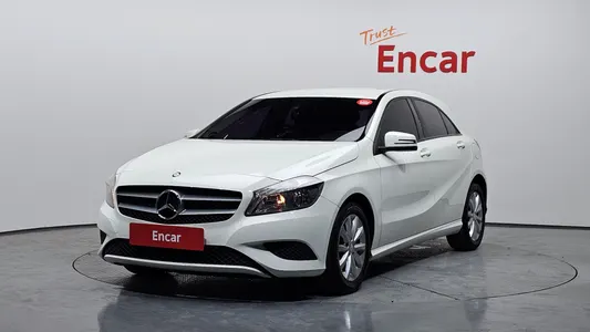 Mercedes-Benz A-Class W176 A200 CDI 2014