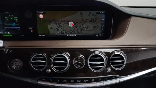Mercedes-Benz S-Class W222 S560eL 2020 12