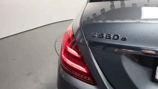 Mercedes-Benz S-Class W222 S560eL 2020 23