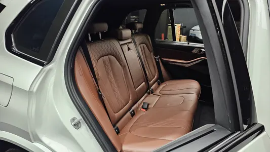 BMW X5 (G05) xDrive 40i M 2025 16