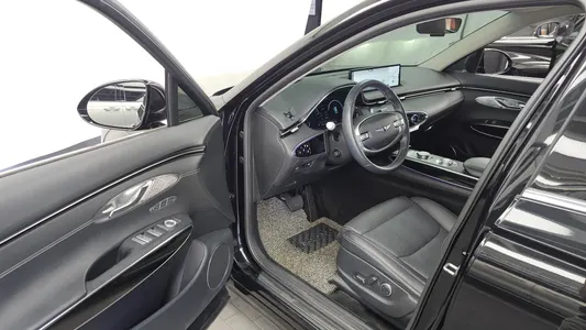 Genesis GV70 2.5T AWD 2022 10