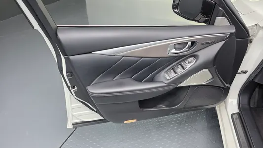 Infiniti Q50 3.0 2020 24