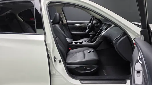 Infiniti Q50 3.0 2020 26