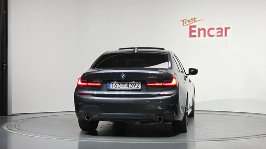 BMW 3 Series (G20) 320i M 2022 4