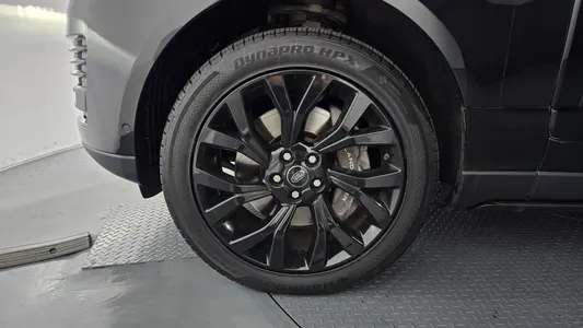 Land Rover 4 4.4 SDV8 AB 2018 5