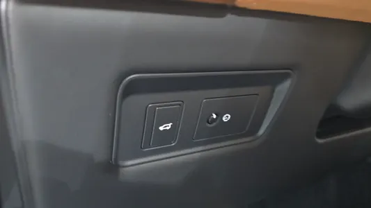 Land Rover 4 4.4 SDV8 AB 2018 27