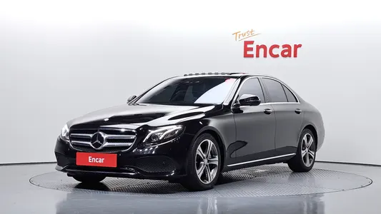 Mercedes-Benz E-Class W213 E300 2017