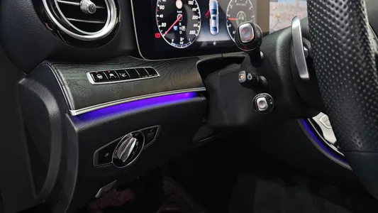 Mercedes-Benz E-Class W213 E300 2017 16