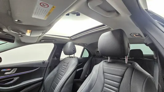 Mercedes-Benz E-Class W213 E300 2017 19