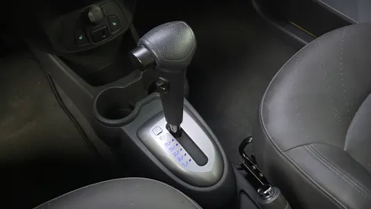 Chevrolet Spark LT 2013 9