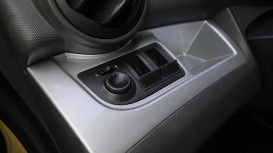Chevrolet Spark LT 2013 16
