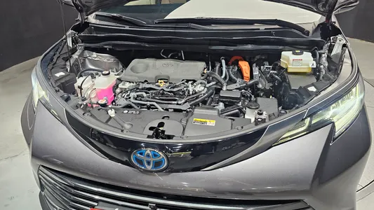 Toyota 4 2.5 AWD 2023 6