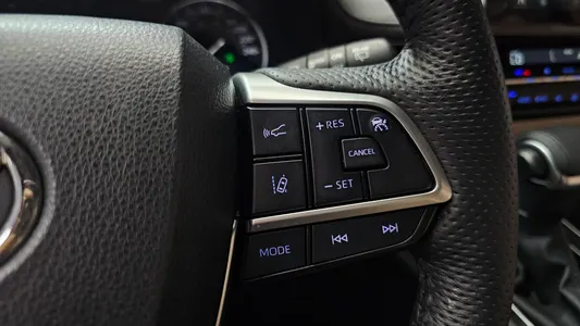 Toyota 4 2.5 AWD 2023 17