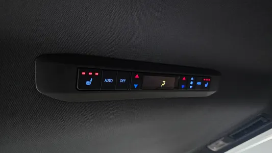 Toyota 4 2.5 AWD 2023 25