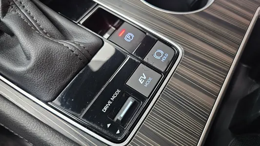 Toyota 4 2.5 AWD 2023 31