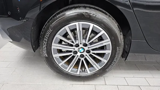 BMW 2 Series Tourer (U06) 218d 2025 5