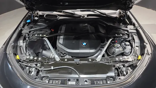 BMW 7 Series (G70) 740i xDrive M 2025 6
