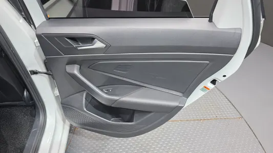 Volkswagen 7 1.4 TSI 2021 25