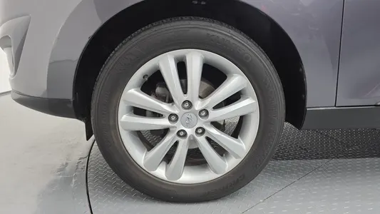 Hyundai ix 2WD LX20 2009 5