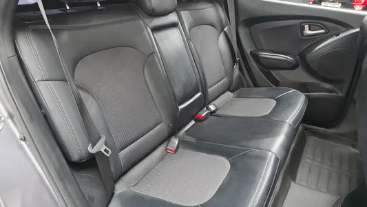 Hyundai ix 2WD LX20 2009 12