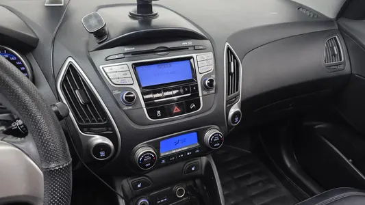 Hyundai ix 2WD LX20 2009 14