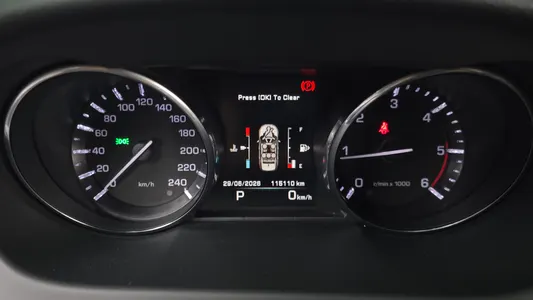 Land Rover 디스커버리 스포츠 2.0 TD4 SE 2015 8