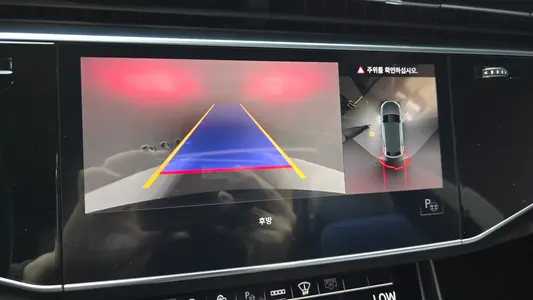 Audi Q8 (4M) 45 TDI 2021 16