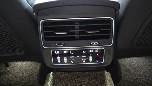 Audi Q8 (4M) 45 TDI 2021 17