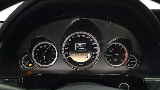 Mercedes-Benz E-Class W212 E220 CDI 2012 8