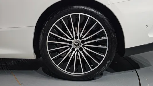 Mercedes-Benz CLE-Class C236 CLE200 2025 21