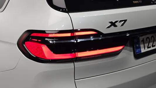 BMW X7 (G07) xDrive 40i M 6 2023 23