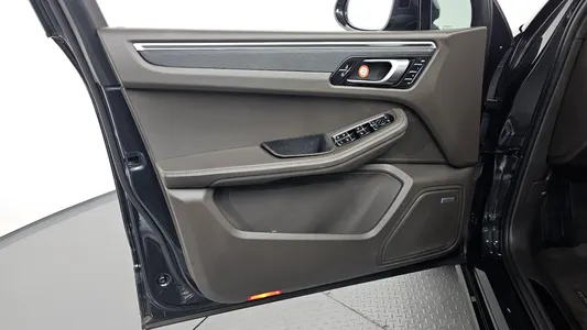 Porsche 마칸 2.9 GTS 2021 24