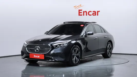 Mercedes-Benz E-Class W214 E200 2025