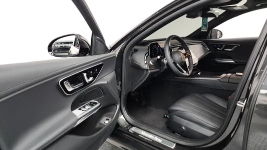 Mercedes-Benz E-Class W214 E200 2025 10