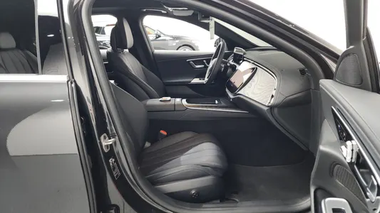 Mercedes-Benz E-Class W214 E200 2025 26