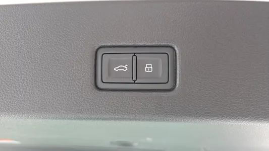 Audi A7 (4K) 45 TDI 2022 34
