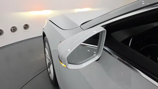 Audi A7 (4K) 45 TDI 2022 36