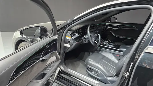 Audi A8 (D5) 50 TDI LWB 2021 10