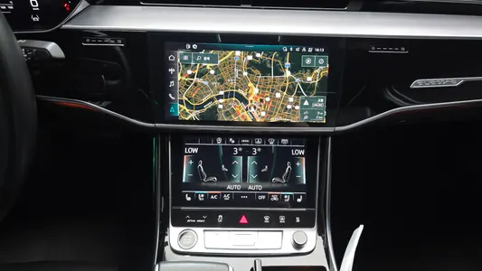 Audi A8 (D5) 50 TDI LWB 2021 28
