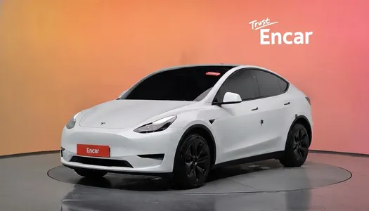 Tesla Y RWD 2024