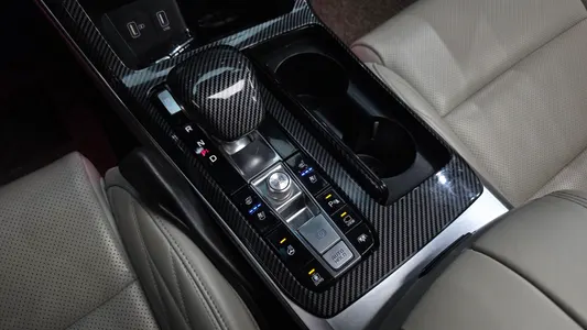 Kia K7 2019 9