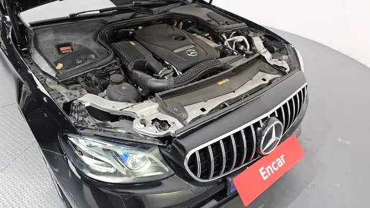 Mercedes-Benz E-Class W213 E300 2017 6